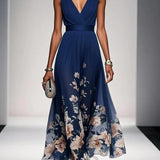Rosa | Abito Maxi in Chiffon con Fiori Blu Chiaro e Scollatura a V