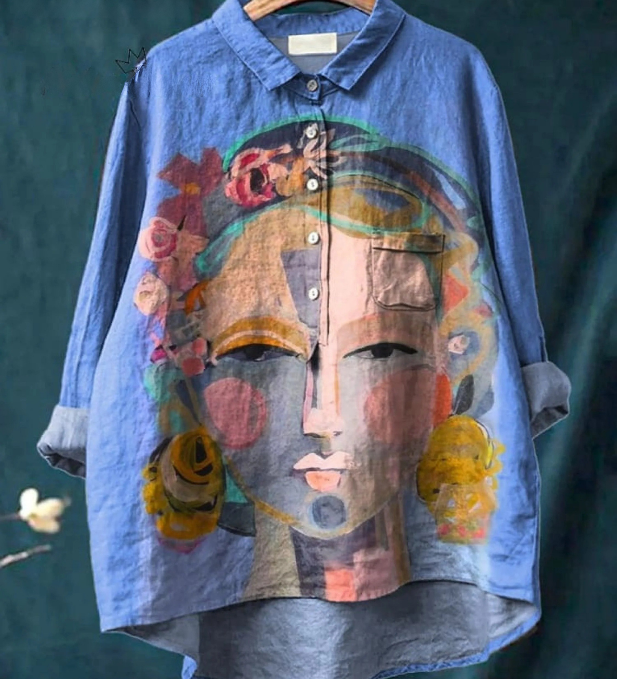 Lola | T-Shirt Casual con Ritratto di Frida in Stampa a Olio
