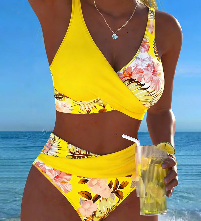 Eleonora | Bikini con Fantasia Floreale a Contrasto e Spacco