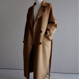 GRACE | Cappotto elegante con cintura strutturata