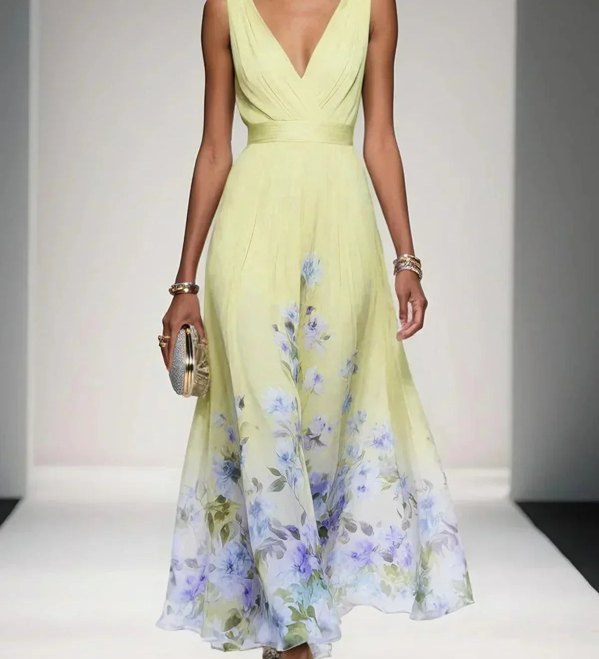 Rosa | Abito Maxi in Chiffon con Fiori Blu Chiaro e Scollatura a V