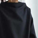 Maglione Collo Alto Elegante Donna – Taglio Casual Nero a Maniche Lunghe