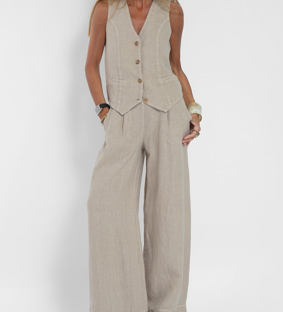 Daniela | Completo Gilet Bottonato & Pantalone Largo