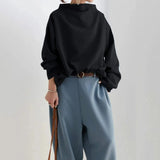 Maglione Collo Alto Elegante Donna – Taglio Casual Nero a Maniche Lunghe