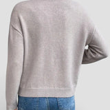 Clara | Top in maglia con un elegante colletto in pizzo
